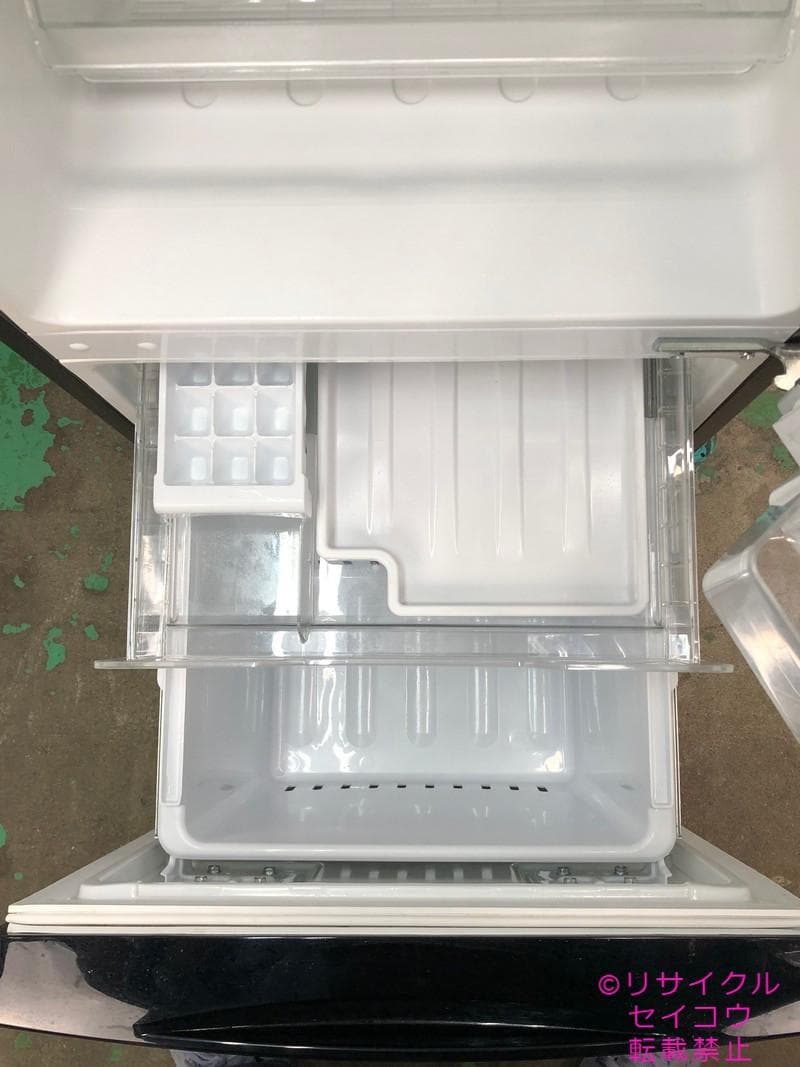 高年式20年2ドア153L東芝冷蔵庫 2310111142