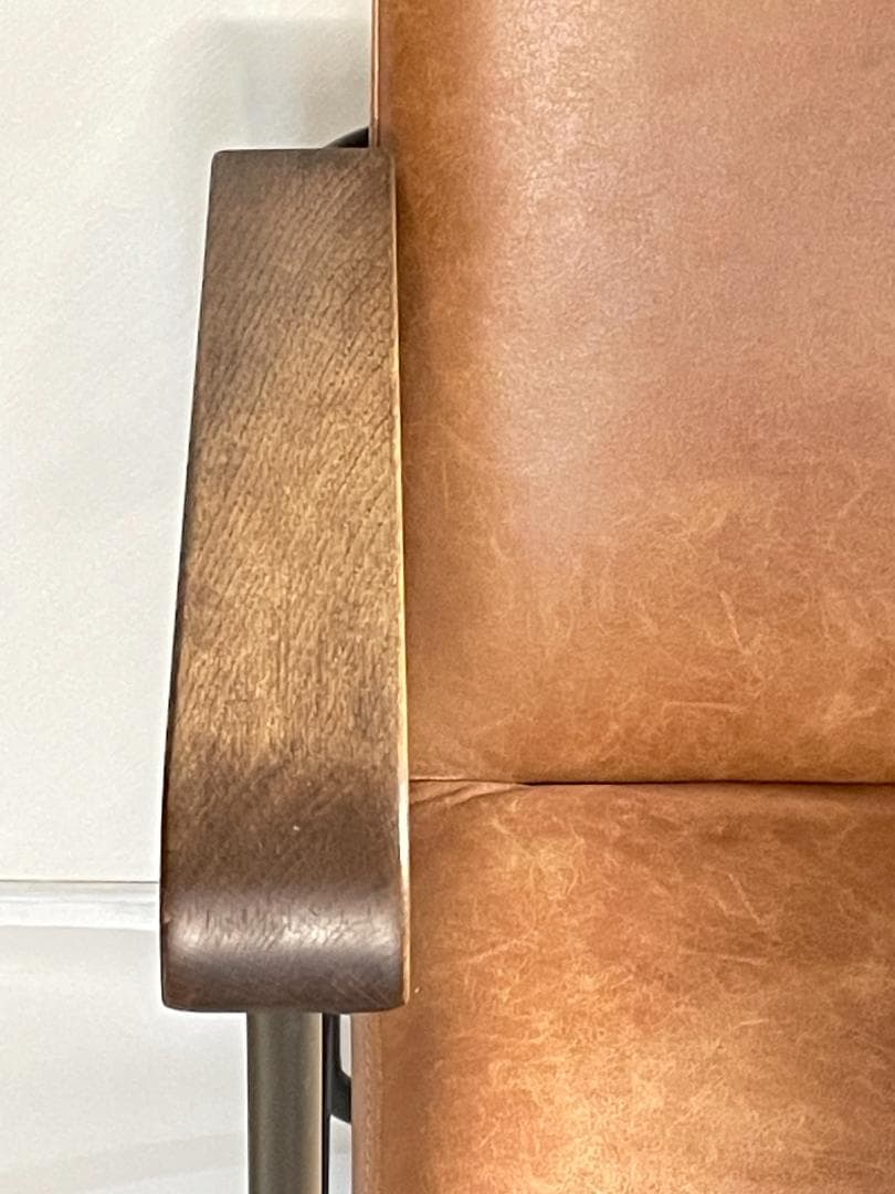 キャップ　1人掛けソファ　リサイクルレザー　木製