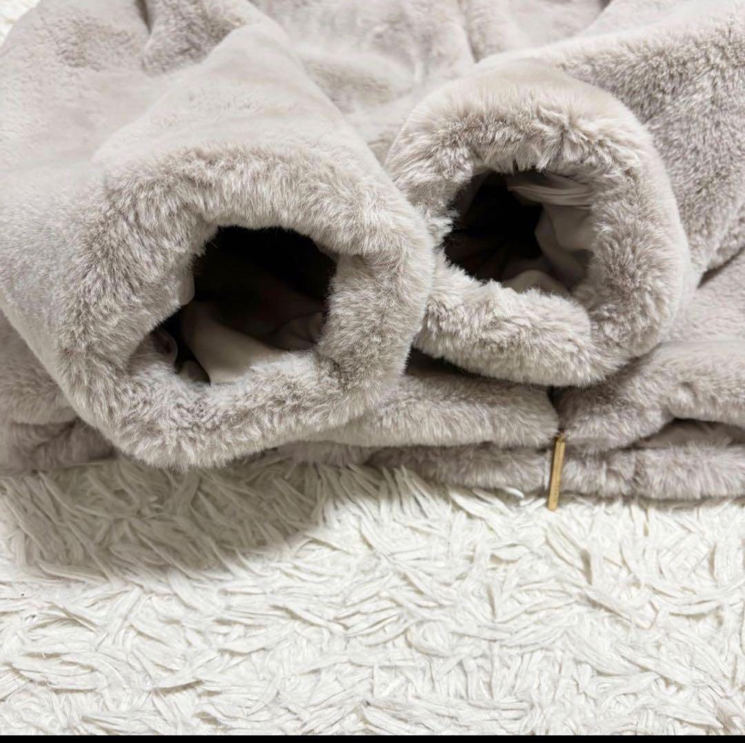 TATRAS YUMOLAボアブルゾン ライトグレー 01