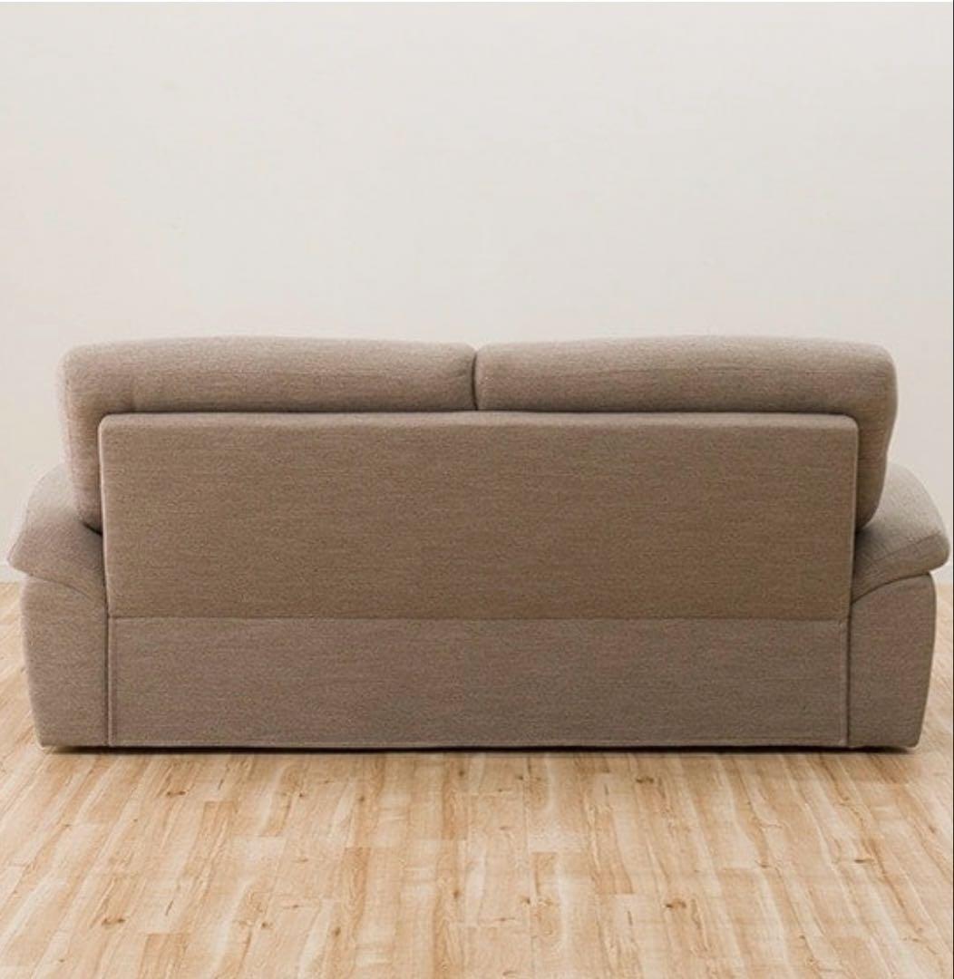 ✨ SALE 中・良品✨3人掛け布張りソファ+クッション付き