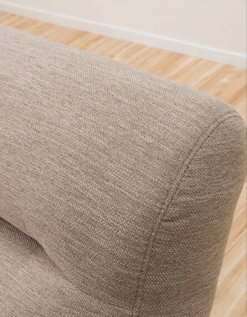 ✨ SALE 中・良品✨3人掛け布張りソファ+クッション付き