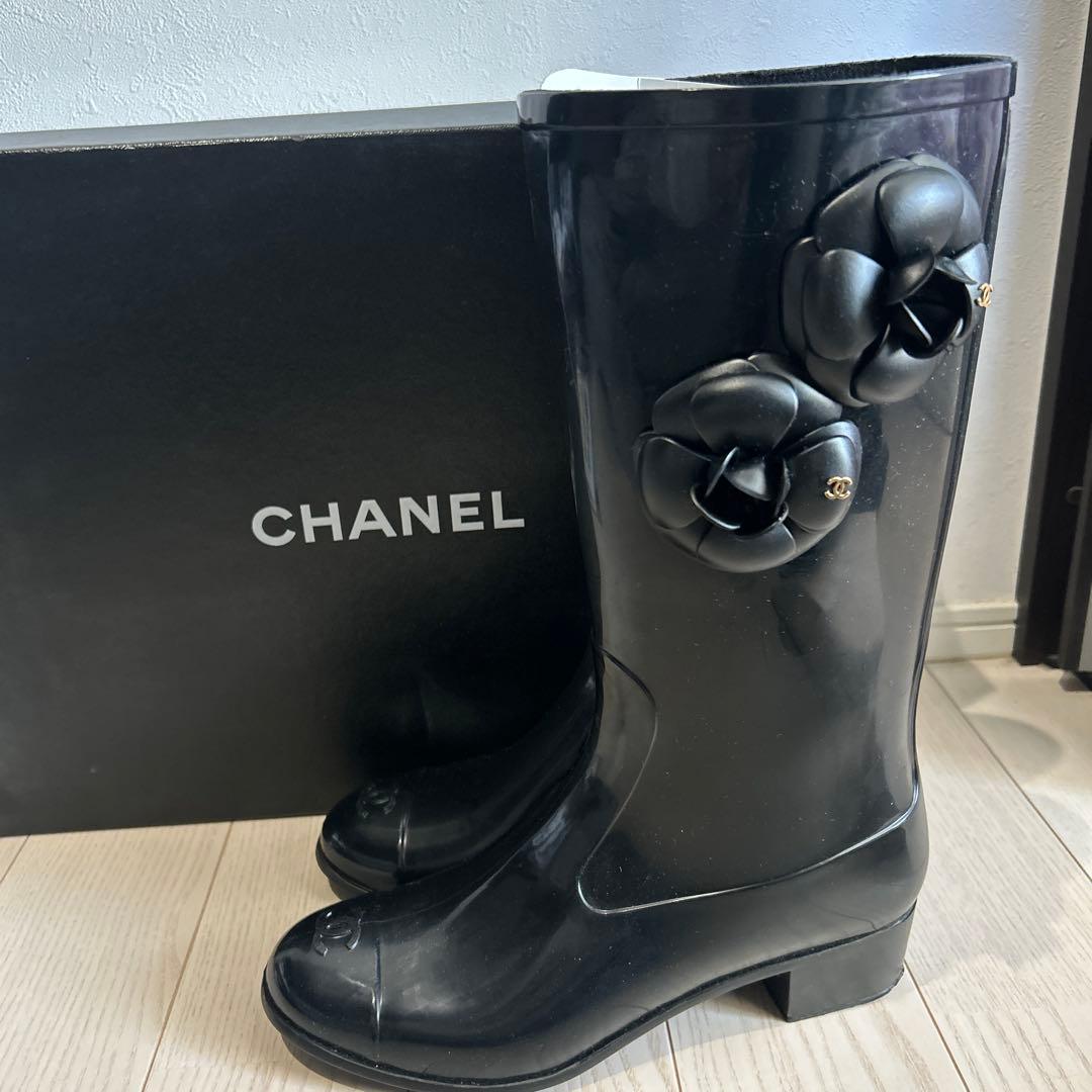CHANEL ブラック レインブーツ