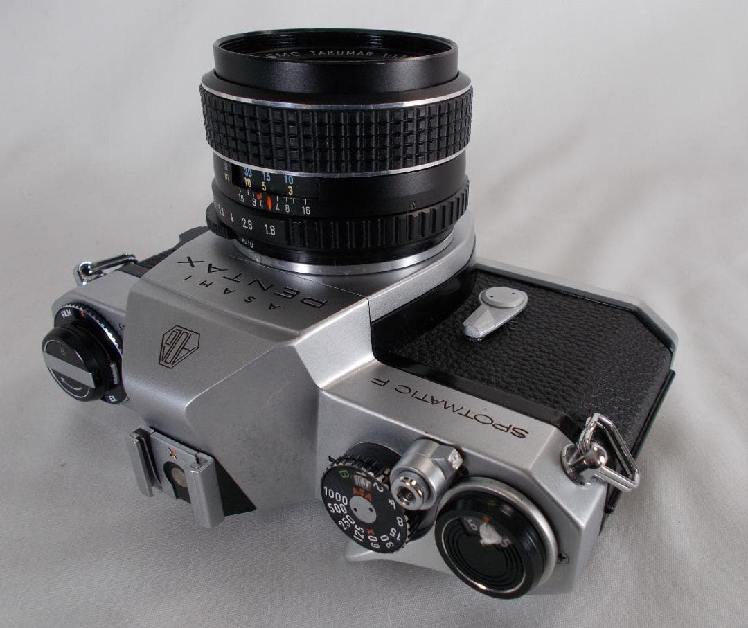 フィルムカメラ 整備済　Pentax SPF + レンズ f/1.8　D270