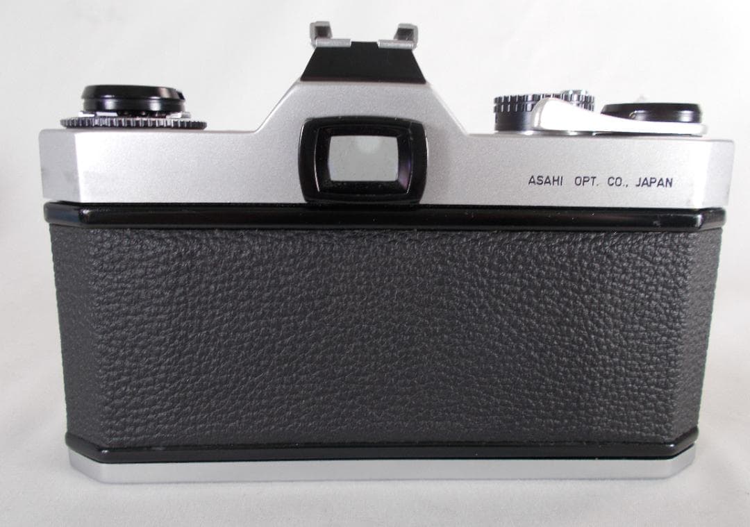 フィルムカメラ 整備済　Pentax SPF + レンズ f/1.8　D270