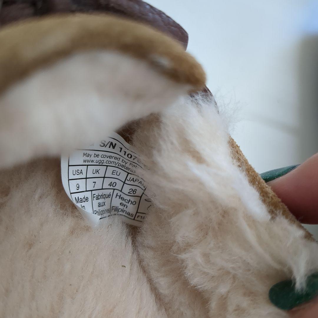 ●8/0121x17 UGG アグ スリッポン モカシン ダコタ ブラウン