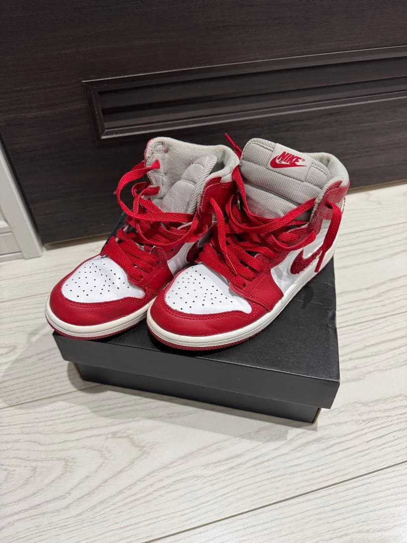 NIKE ナイキエアージョーダン1レトロハイOG レッド21センチcm 美品中古