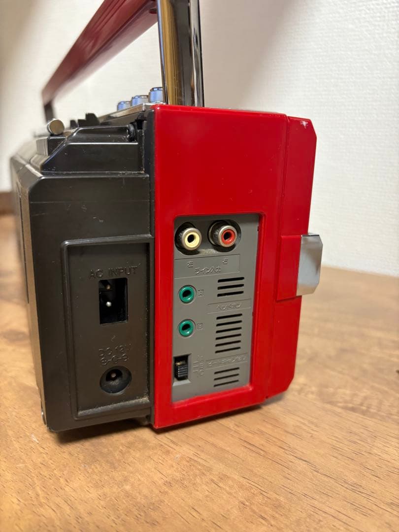 ✨正常作動✨SHARP QT77レッド ラジカセ カセットプレーヤー