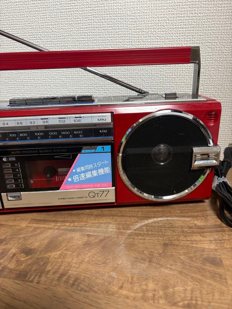 ✨正常作動✨SHARP QT77レッド ラジカセ カセットプレーヤー