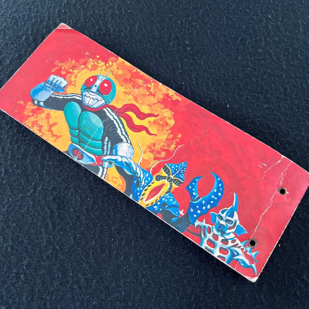 カルビー旧仮面ライダーカード200番台101枚とカードアルバム1冊のセット