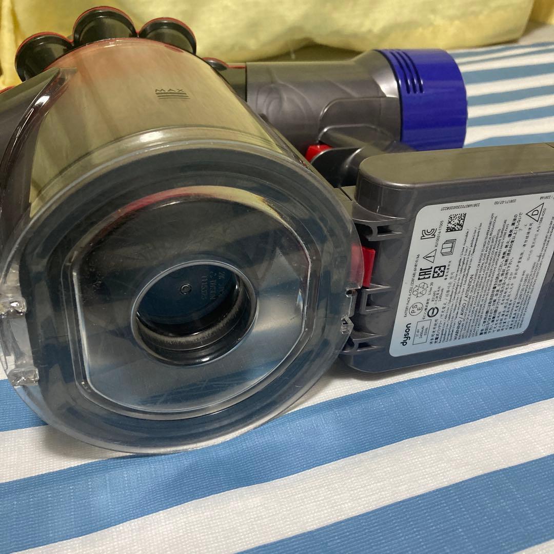 58さん専用ダイソン　ＳＶ11　分解清掃済（限定　床ブラシ、ホ－スサ－ビス）