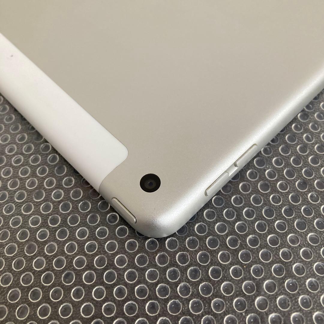 802【早い者勝ち】外観比較的美品☆iPad7第7世代32GB SIMフリー☆