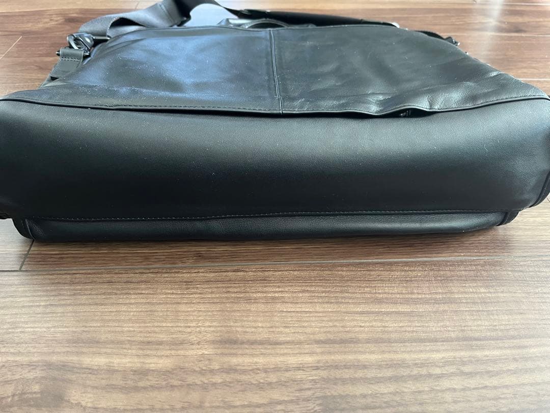 TUMI ALPHA2 ナパレザー ブリーフケース