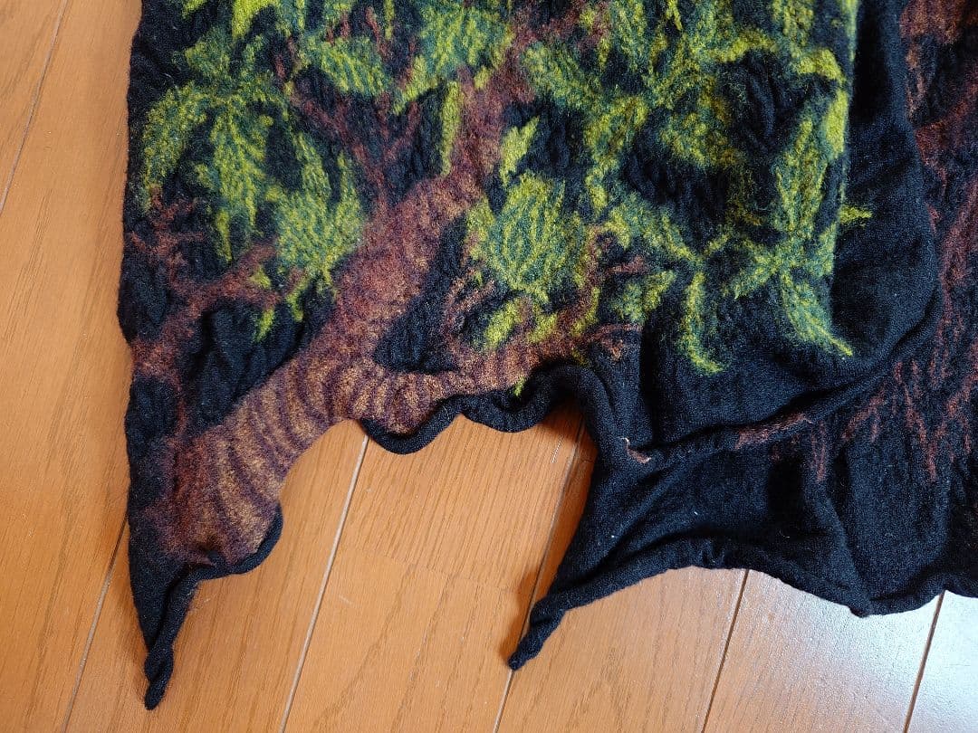 kapital 縮絨マフラーストール　バオバブ柄