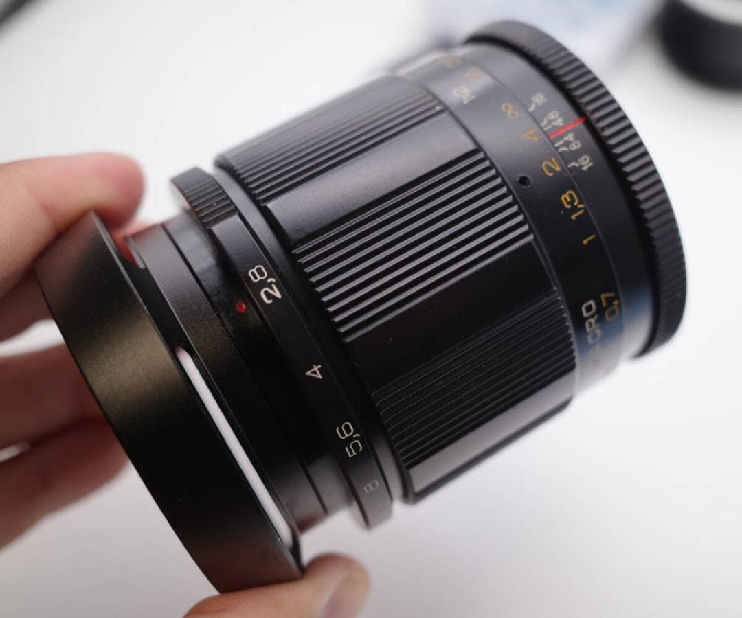28　新品同様　星形ボケレンズ　MC VOLNA-9 50mm/f2.8