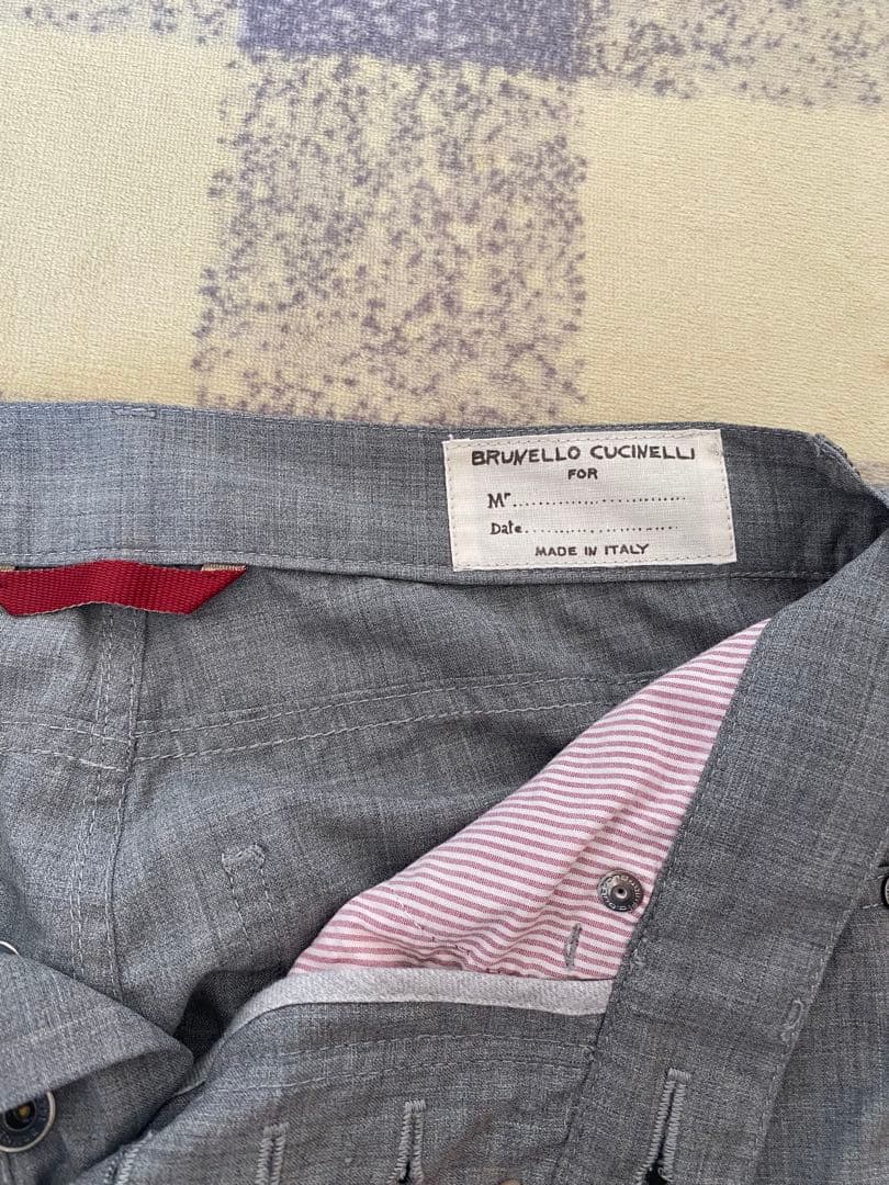 BRUNELLO CUCINELLI ライトグレー スラックス　サイズ44