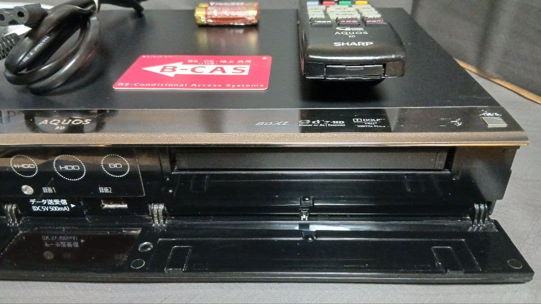 500GB シャープ AQUOS BDレコーダー☆BD-W560☆リモコン付