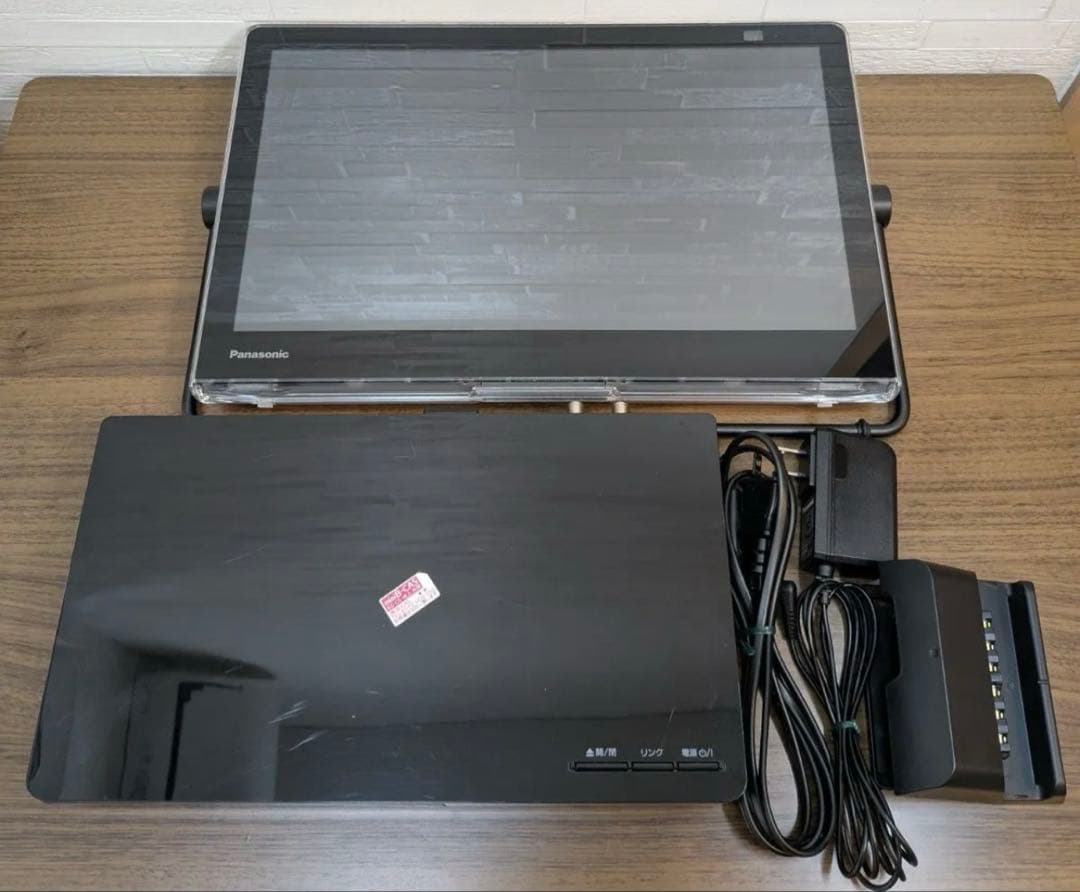 Panasonic プライベート・ビエラ UN-15CTD10 リモコン有り