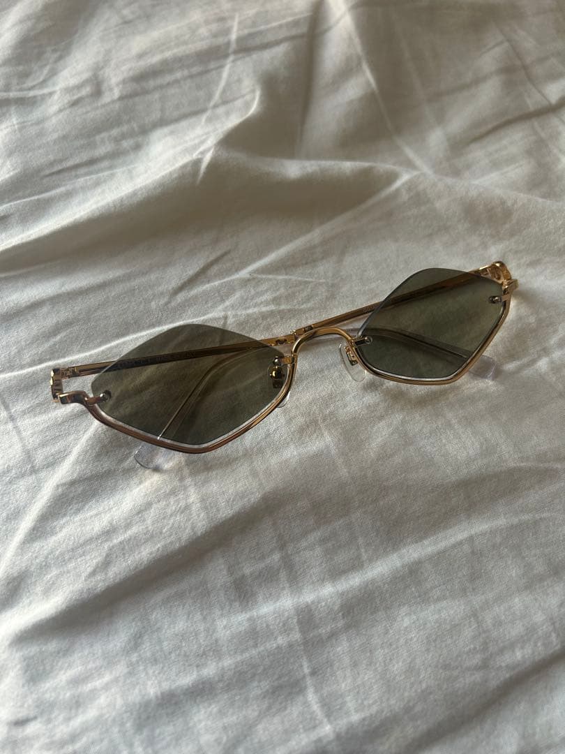 GUCCI グッチ アイウェア ジオメトリック フレーム サングラス