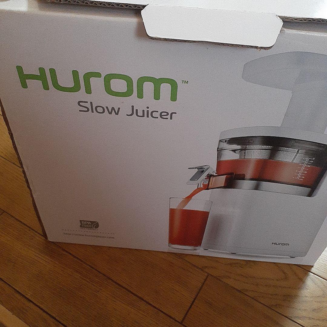 スロージューサーヒューロム新品購入未開封未使用 HQ-WWA13 WHITE