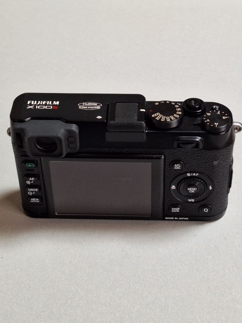 デジタルカメラ Fujifilm X100S
