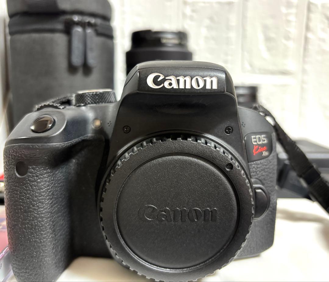キャノンCanon EOS Kiss x9i ダブルズームキット　説明書・箱あり