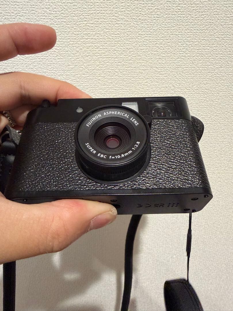 Fujifilm X half コンパクトデジタルカメラ