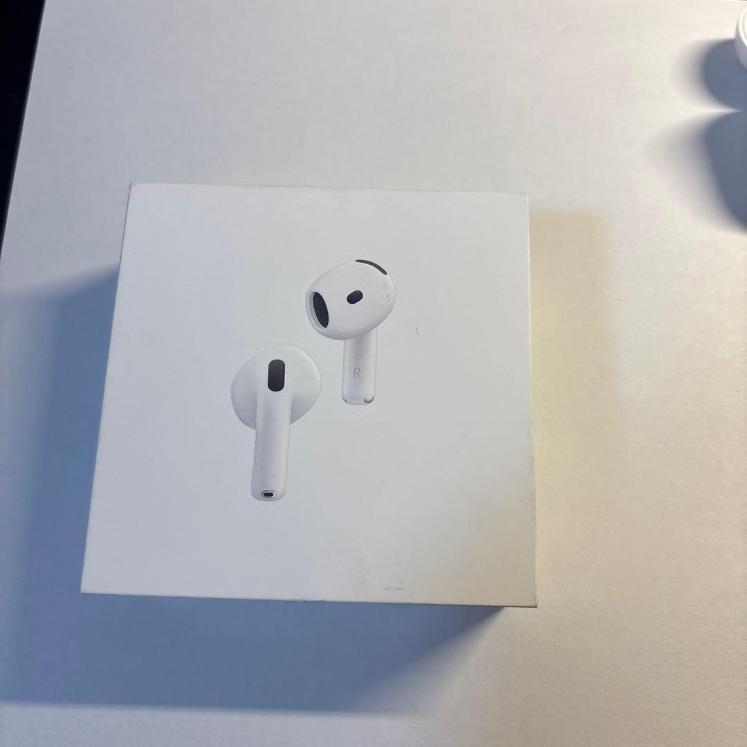 AirPods4 アクティブノイズキャンセリング機能付き