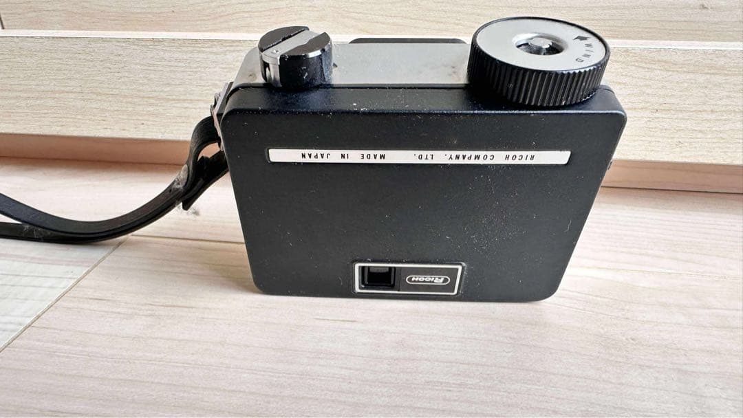 Ricoh Auto Half E フィルムカメラ