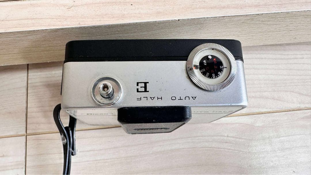 Ricoh Auto Half E フィルムカメラ