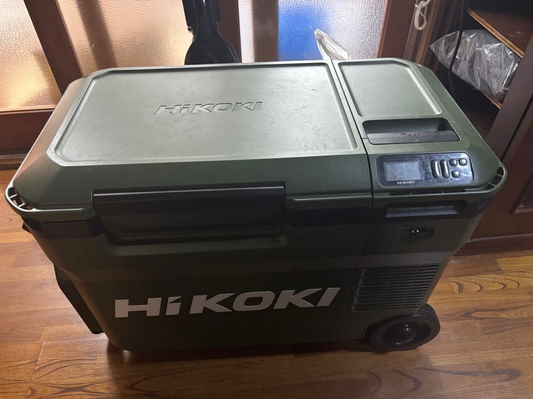 HiKOKI 冷温庫　UL18DB