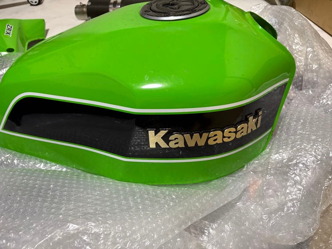 ＣＹＲZRX400 タンク