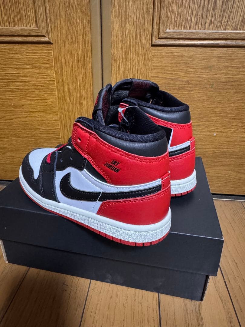 新品Nike Air Jordan 1 16センチ　blacktoe