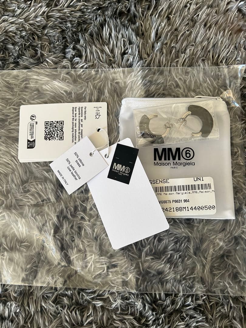 MM6 Maison Margiela ナンバーズ ロゴ フープ ピアス