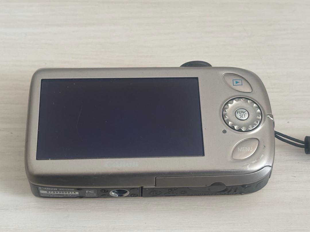 canon IXY510 IS デジカメ1台