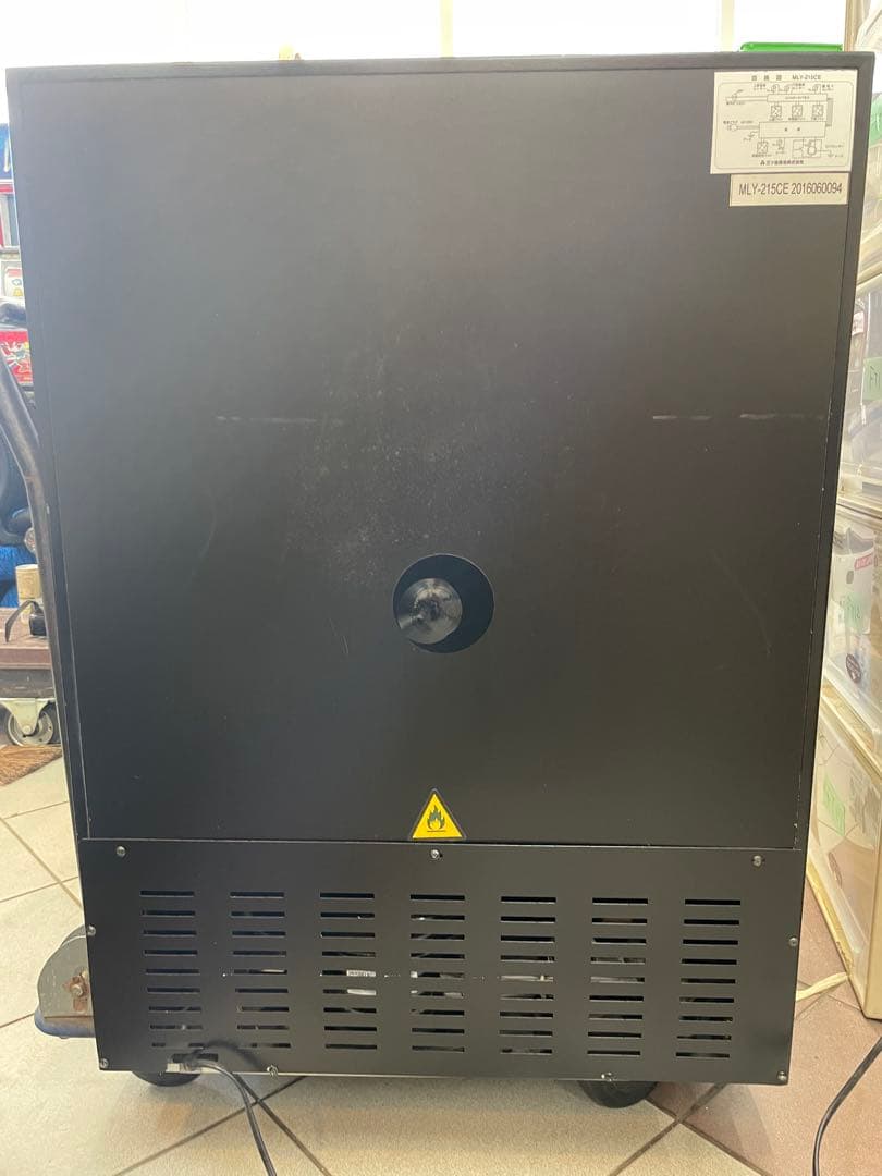 値下中定価14.4万 三ツ星貿易 ワインセラー MLY-215CE 2016年製