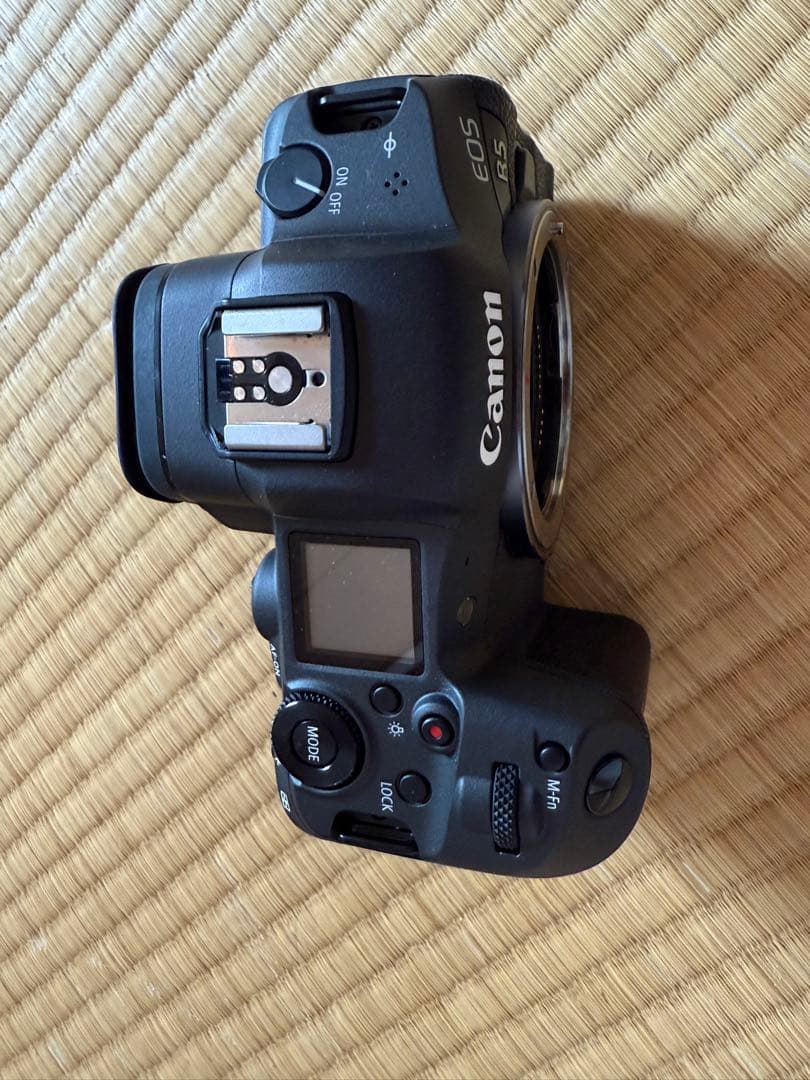 美品　一眼カメラCanon EOS R5 ボディー EOS R5