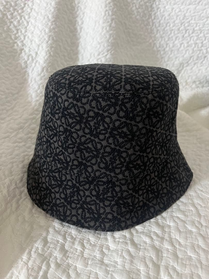 【24時間限定価格】ロエベ　バケットハット