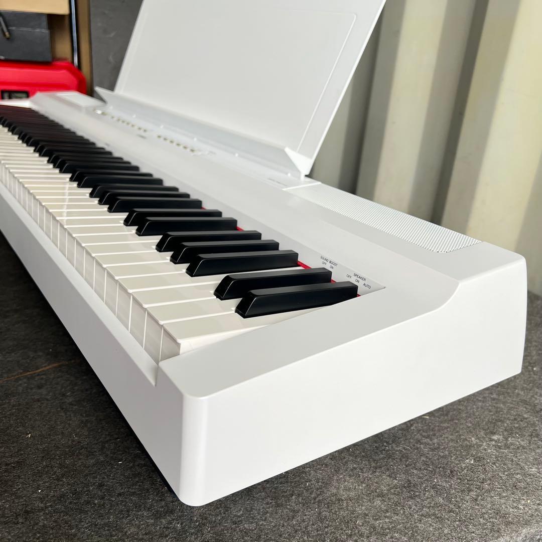 A86美品✨　YAMAHA 電子ピアノ P-121WH 73鍵盤　ヤマハ