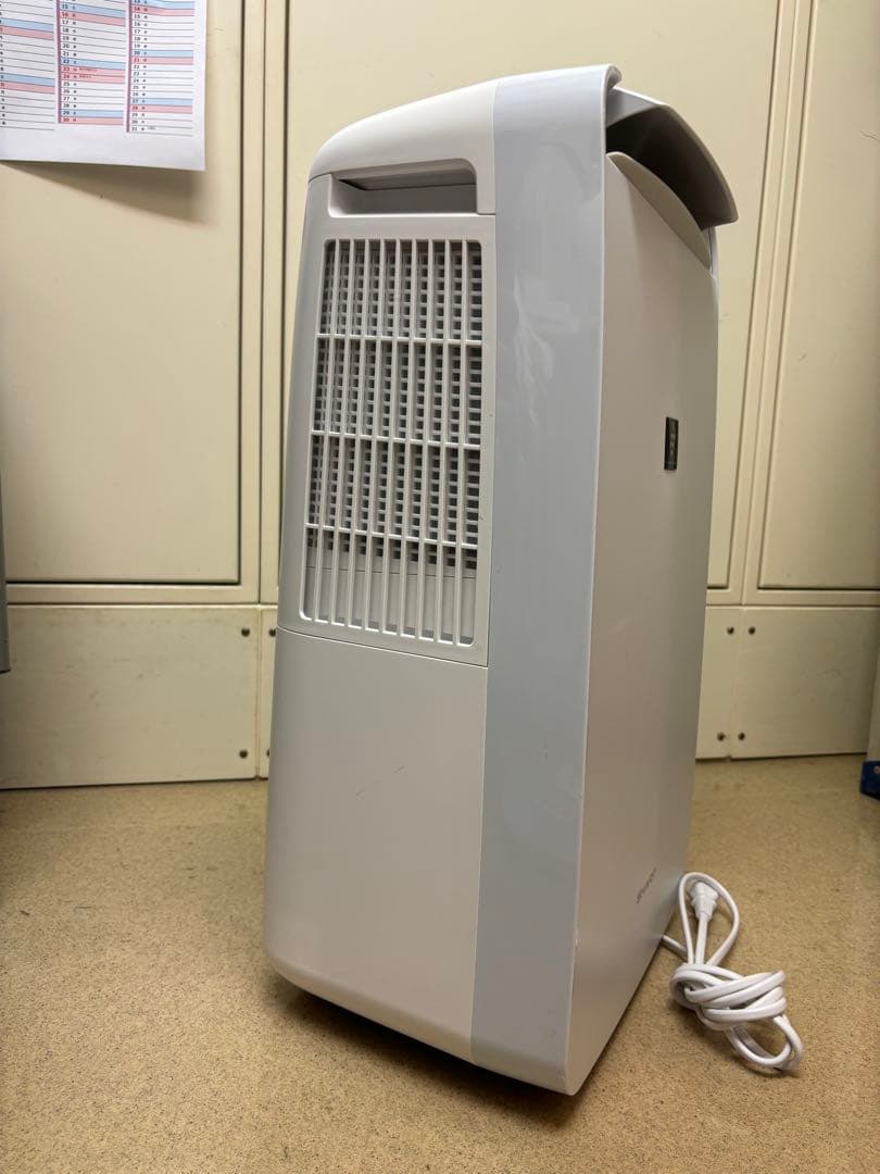 ［美品］SHARP 除湿機CM-S100-W ［値引き交渉歓迎です］［箱あり］