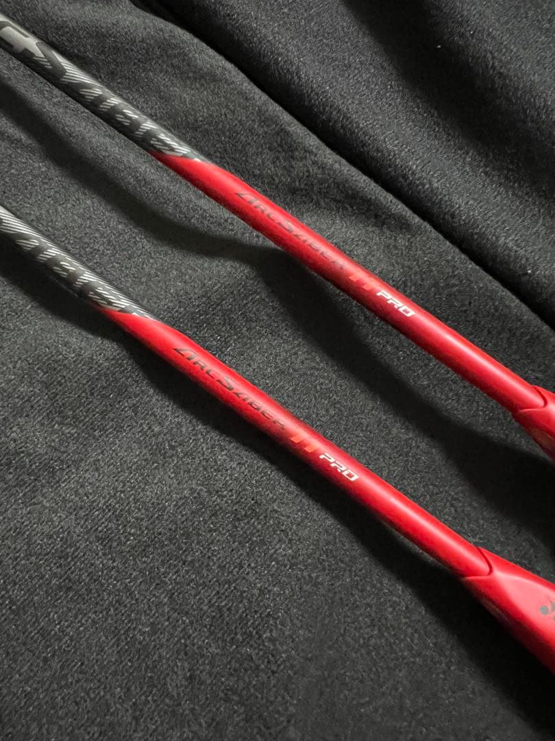 アークセイバー11プロ 4U5 2本セット YONEXバドミントンラケット