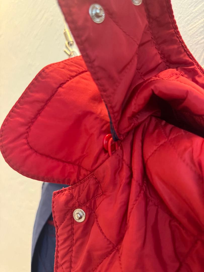 プラダ　キルティングジャケット キッズ　赤 ネイビー 8才