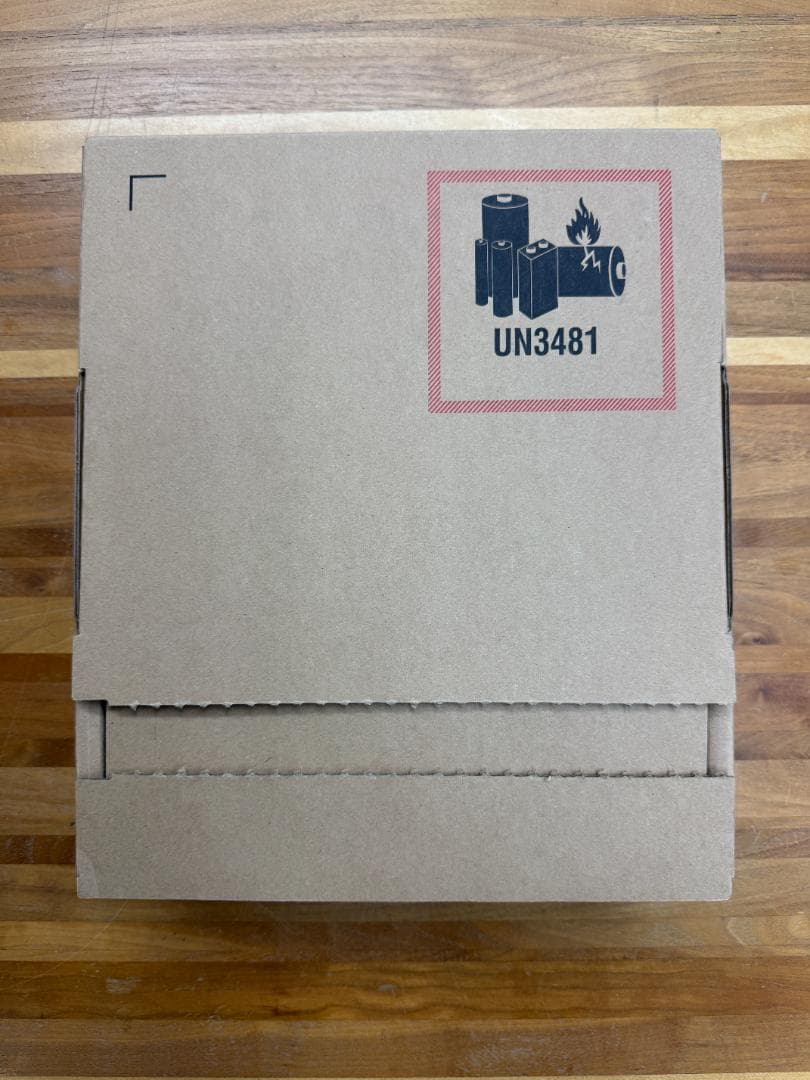 AirPods Pro Max スターライト　本体