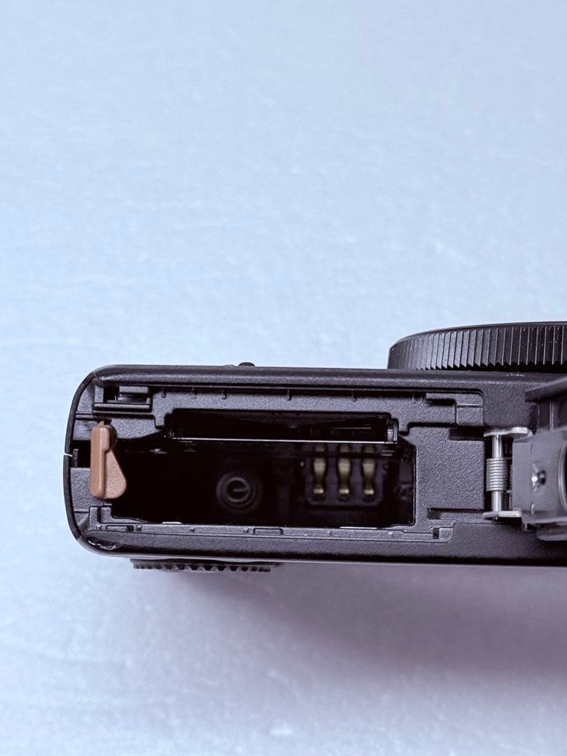 Canon PowerShot S100 動作確認済 コンデジ ミニマルデザイン