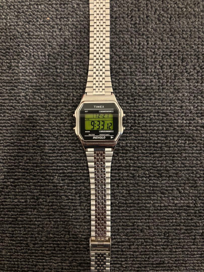 【限定・完売品】END. × TIMEX デジタル腕時計(美品)
