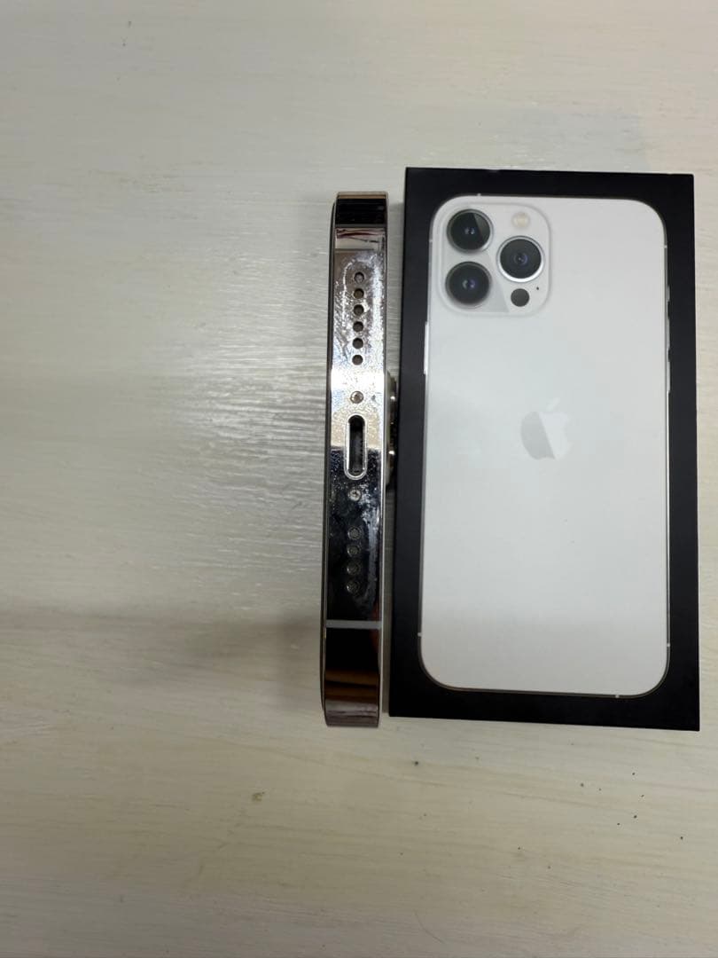 iPhone 13 Pro Max 256GB シルバー