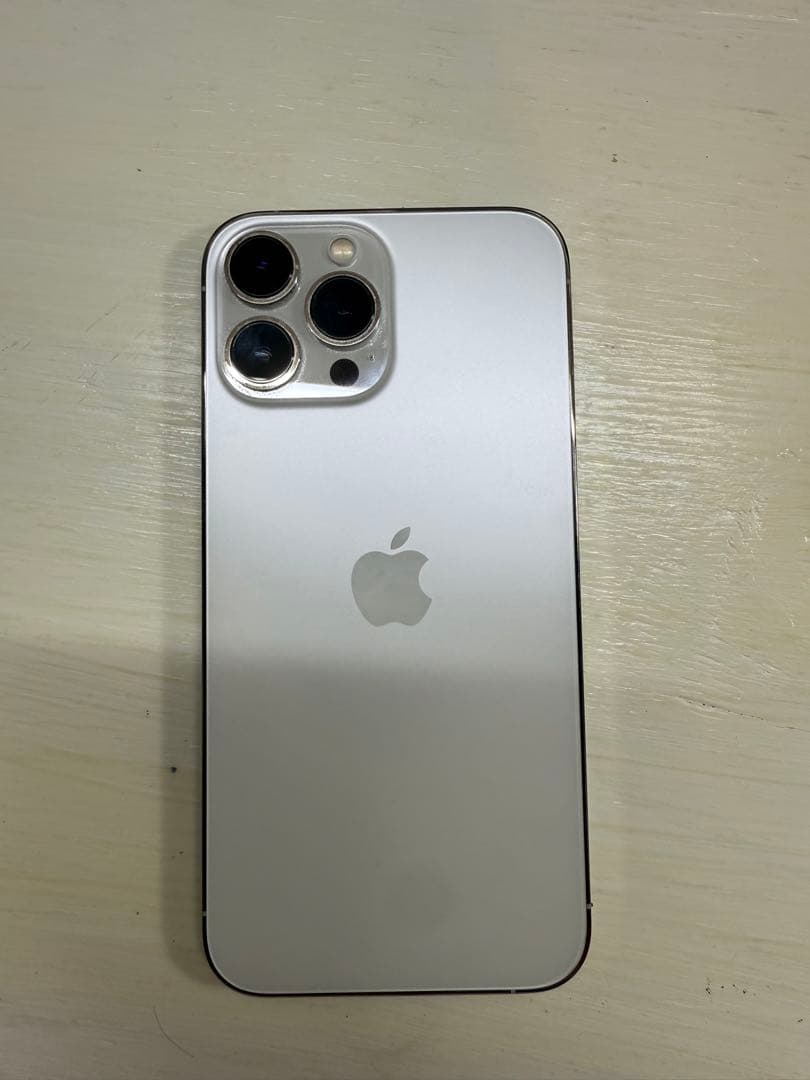 iPhone 13 Pro Max 256GB シルバー