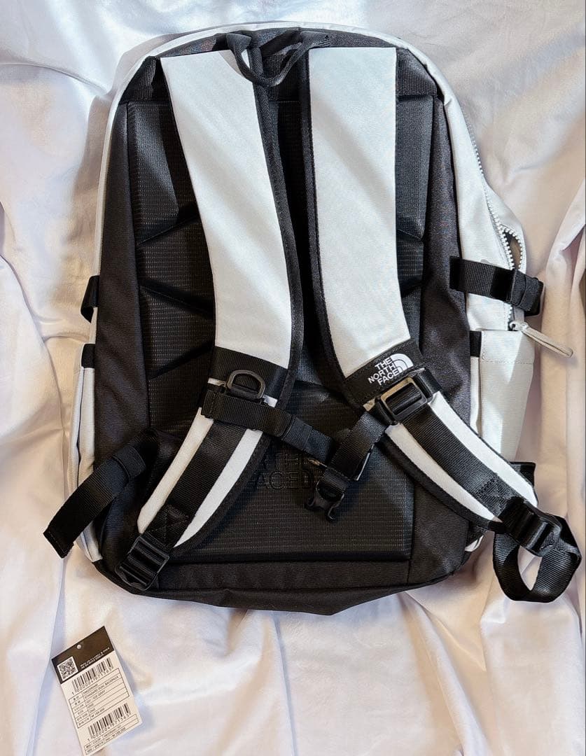 THE NORTH FACE NM2DR04 スタンダードバックパック グレー