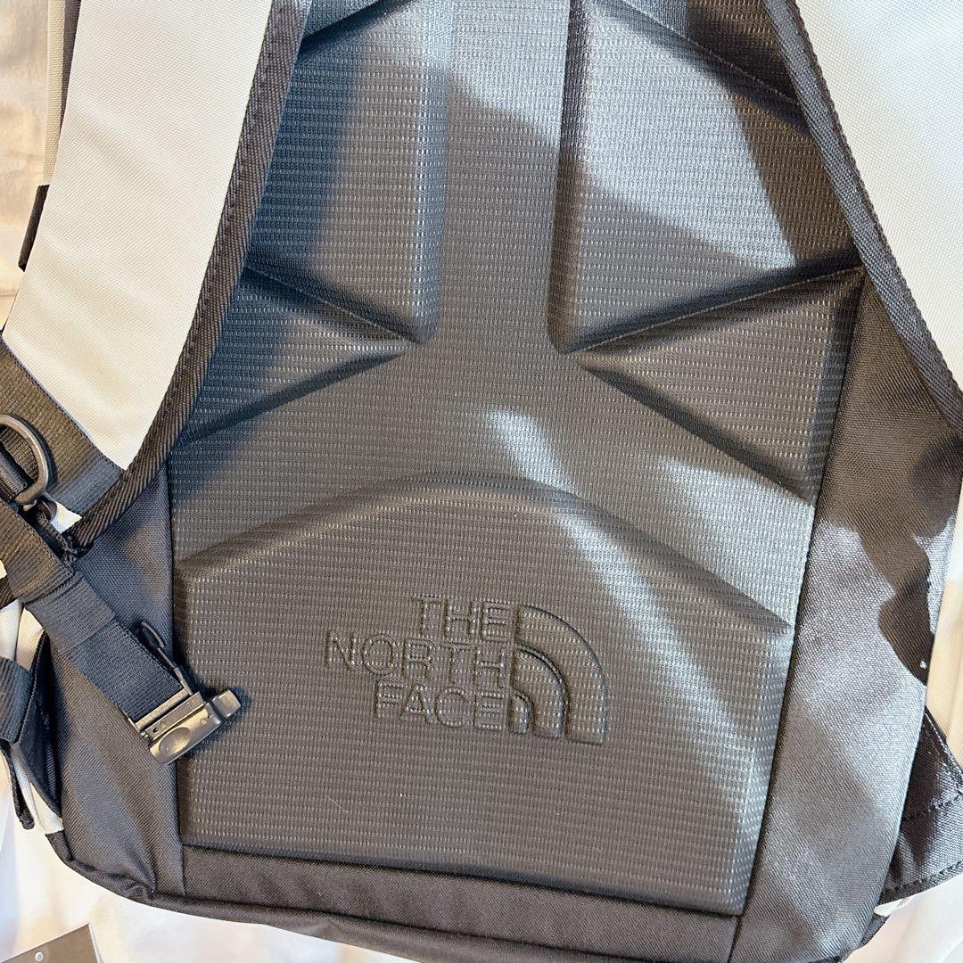 THE NORTH FACE NM2DR04 スタンダードバックパック グレー