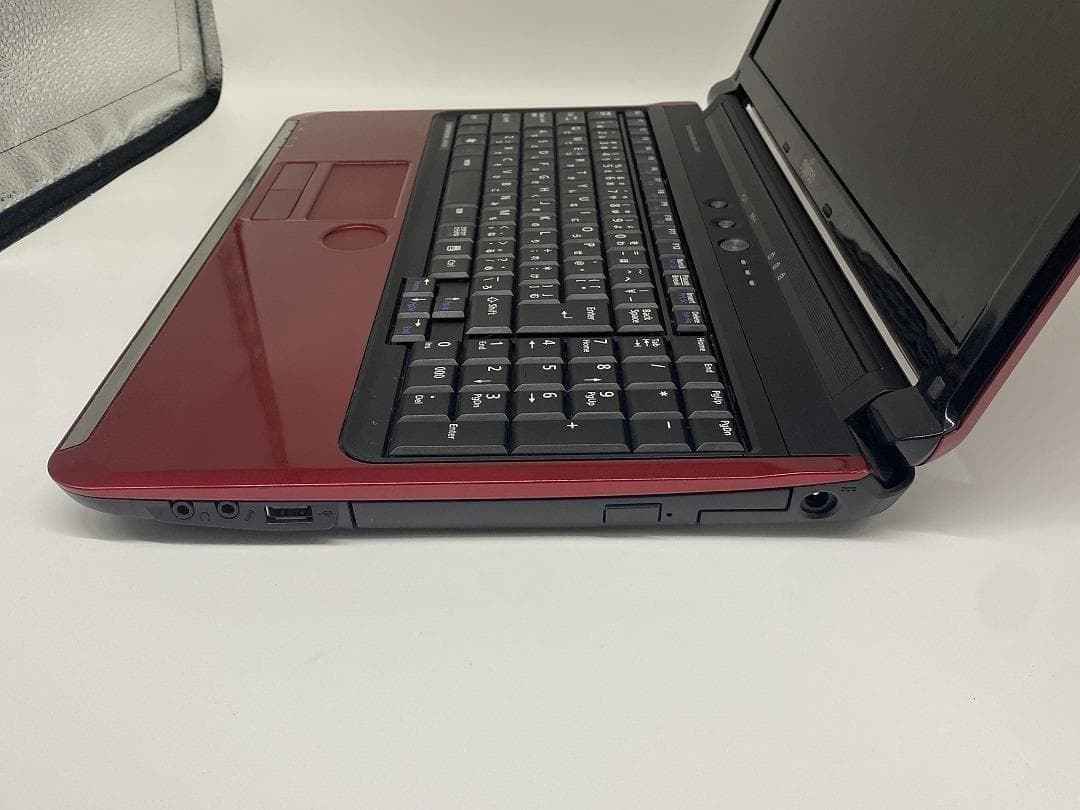 【FUJITSU】爆速 Core i7/新品SSD256GBノートパソコン　D3