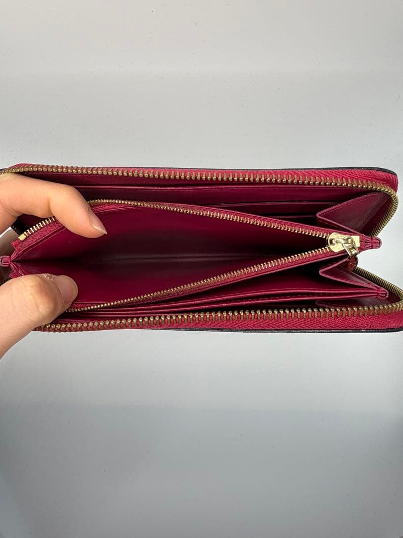 ルイヴィトン モノグラム ヴェルニ ジッピーウォレット ラウンドファスナー